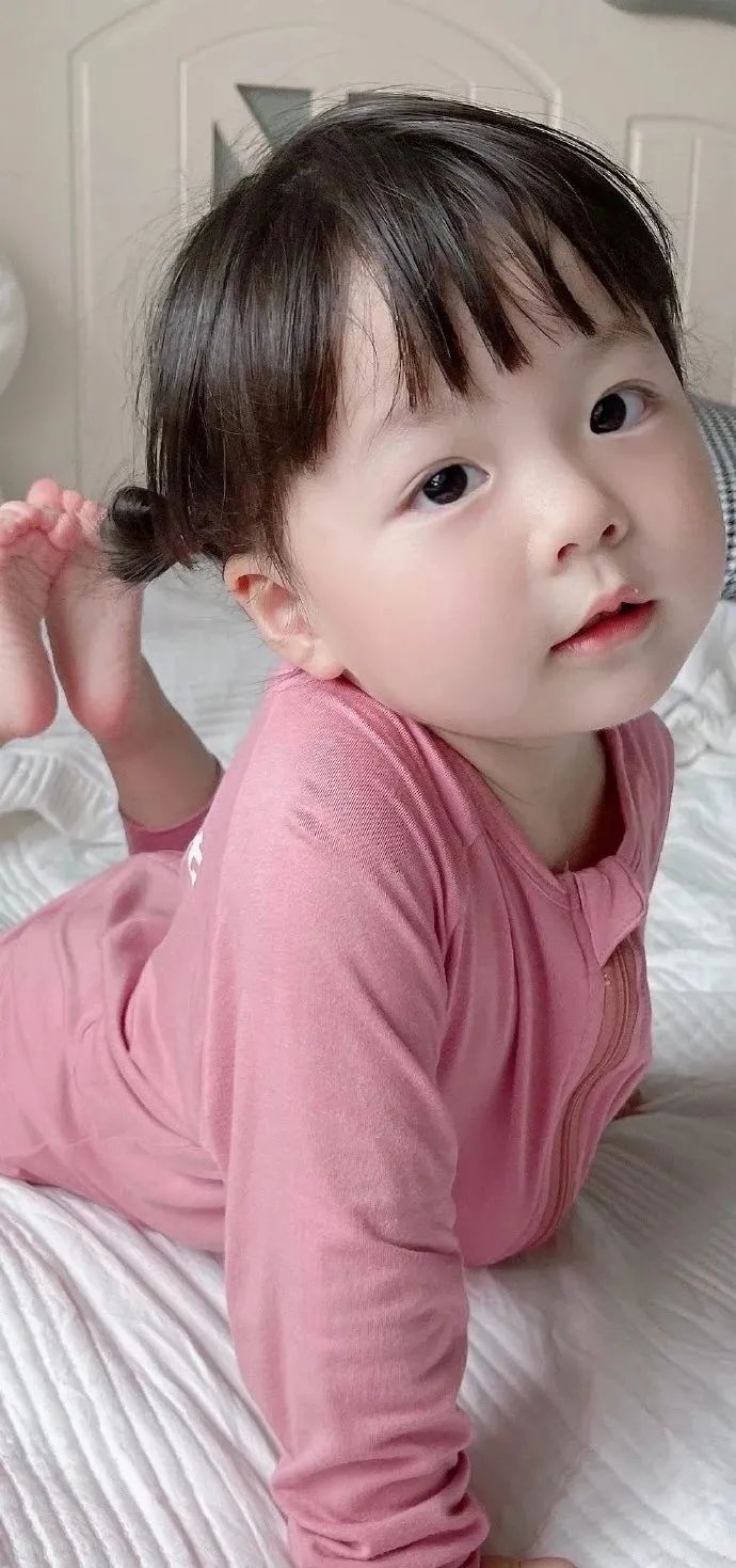 贵圈颜值被吐槽一代不如一代，真正的漫画颜门面脸却都流落民间…休闲区蓝鸢梦想 - Www.slyday.coM