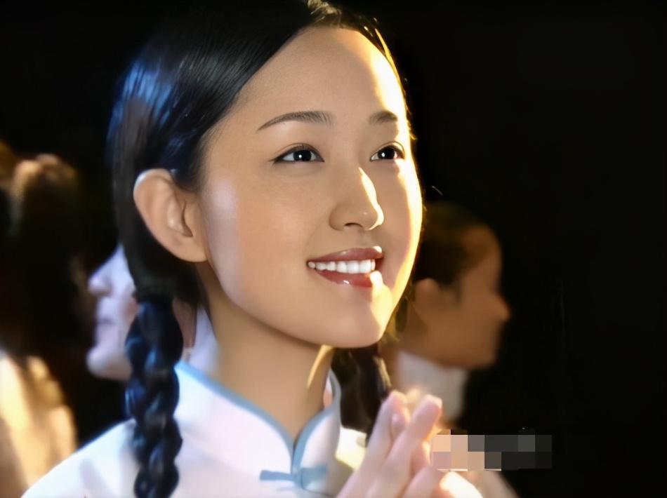 甜歌皇后杨钰莹,为爱隐退三年恋爱耗尽一生,今48岁仍孤身一人