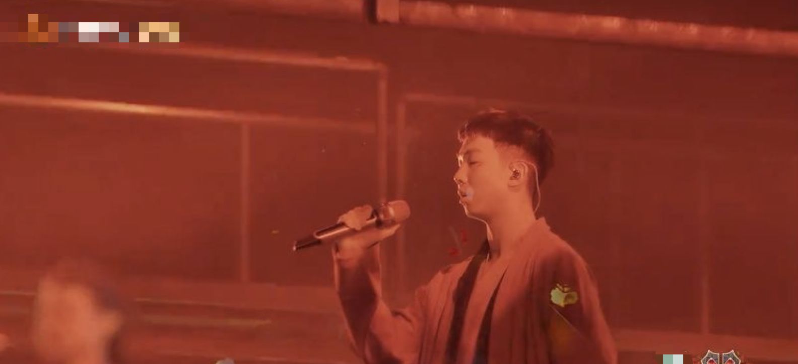 《披荆斩棘的哥哥》第五期林志炫摔倒又爬上舞台,太戳心!休闲区蓝鸢梦想 - Www.slyday.coM