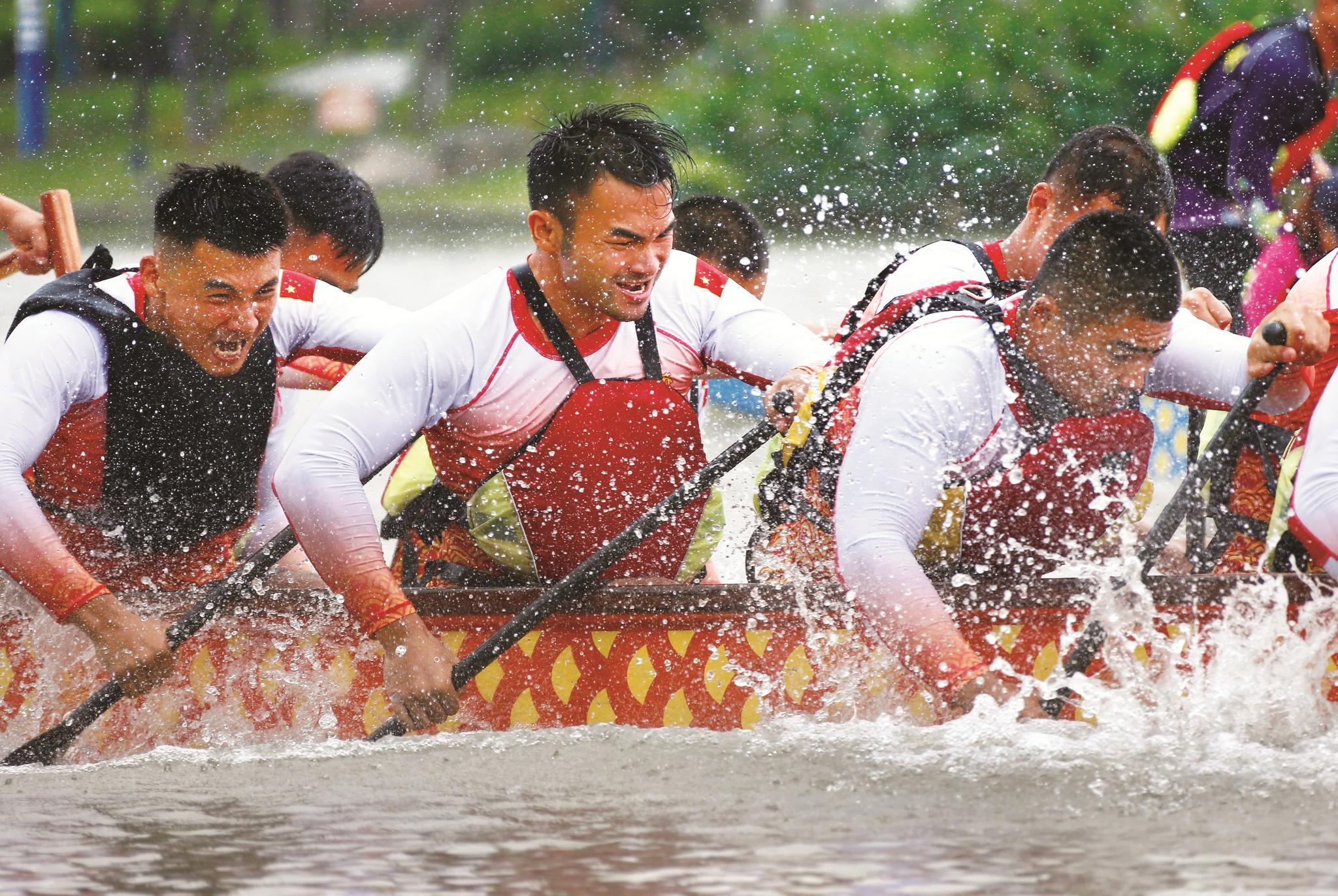 龙舟队训练场景|全国运动会|江苏队|龙舟_新浪新闻