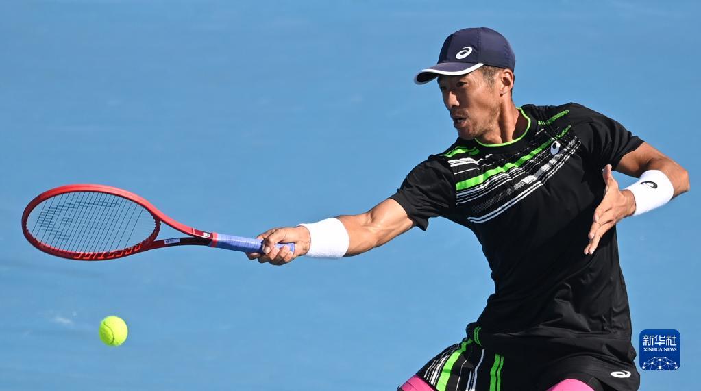 天津队李喆获得全运会网球男子单打冠军休闲区蓝鸢梦想 - Www.slyday.coM