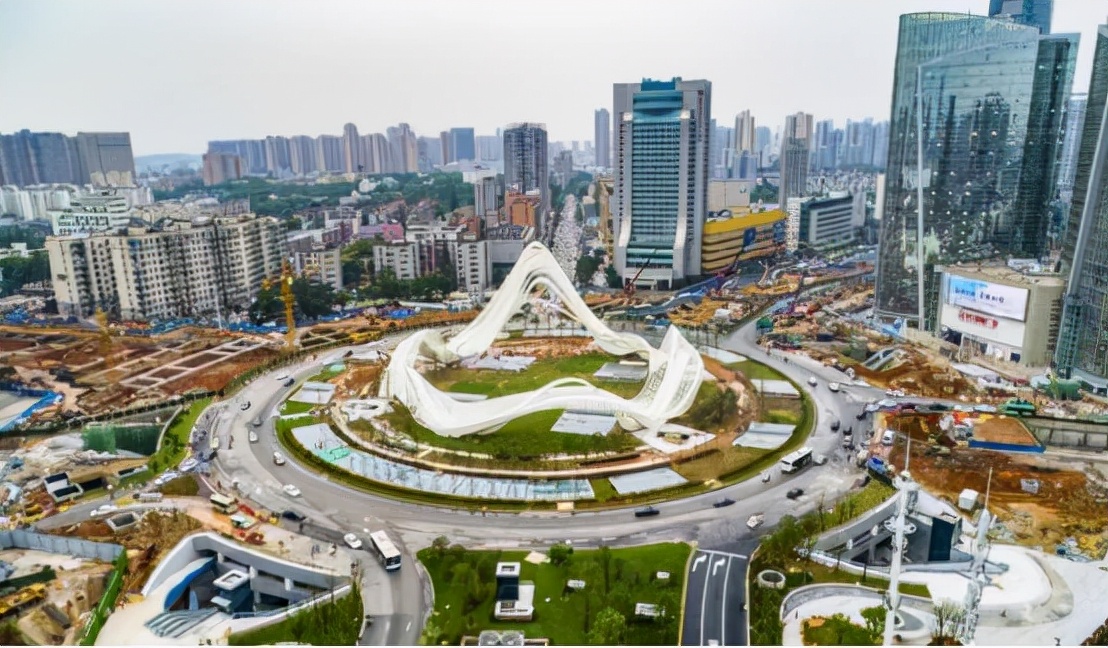 地下3层车道一起通地铁,武汉光谷广场综合体,规模究竟有多大?