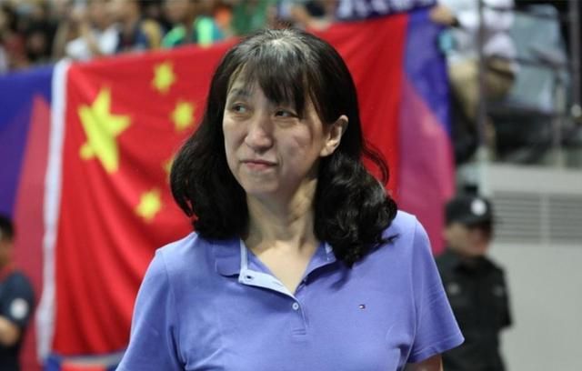 郎平好友迎51岁生日,辅佐中国女排发展20年,曾让丈夫苦等14年休闲区蓝鸢梦想 - Www.slyday.coM