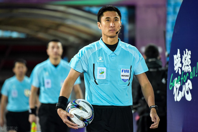 国足脸红!世界杯或再次迎来中国裁判,第一人结局唏嘘成阶下囚休闲区蓝鸢梦想 - Www.slyday.coM 国足脸红!世界杯或再次迎来中国裁判,第一人结局唏嘘成阶下囚休闲区蓝鸢梦想 - Www.slyday.coM
