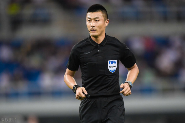 国足脸红!世界杯或再次迎来中国裁判,第一人结局唏嘘成阶下囚休闲区蓝鸢梦想 - Www.slyday.coM 国足脸红!世界杯或再次迎来中国裁判,第一人结局唏嘘成阶下囚休闲区蓝鸢梦想 - Www.slyday.coM