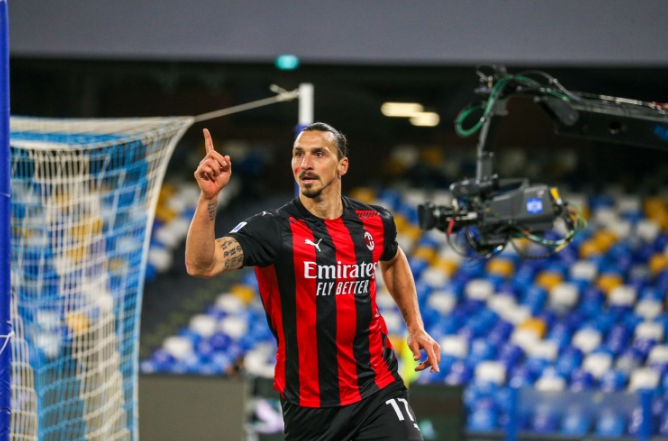 伊布坦言实力不比梅罗差,那为什么没有拿到过金球奖?荣誉是硬伤休闲区蓝鸢梦想 - Www.slyday.coM 伊布坦言实力不比梅罗差,那为什么没有拿到过金球奖?荣誉是硬伤休闲区蓝鸢梦想 - Www.slyday.coM