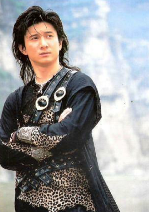 吴奇隆19年后再扮萧十一郎50岁策马奔腾依旧潇洒帅气