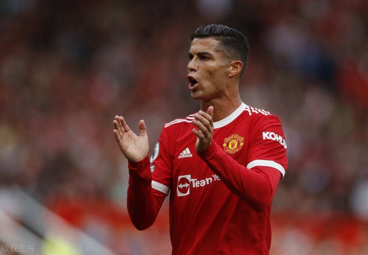 回归英超首场就首发压哨破门 C罗完美首秀 曼联半场1：0纽卡斯尔休闲区蓝鸢梦想 - Www.slyday.coM