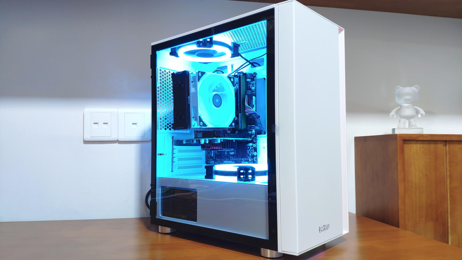 治愈系matx机箱超频三光愈2lm300argb白色系桌面好物