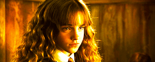 霍格沃兹的分院帽戴在倪妮热巴头上,她们会去哪个学院?