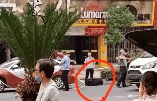 “皮箱藏尸案”出租车司机遭网暴：车牌号被曝光，生活严重受影响休闲区蓝鸢梦想 - Www.slyday.coM