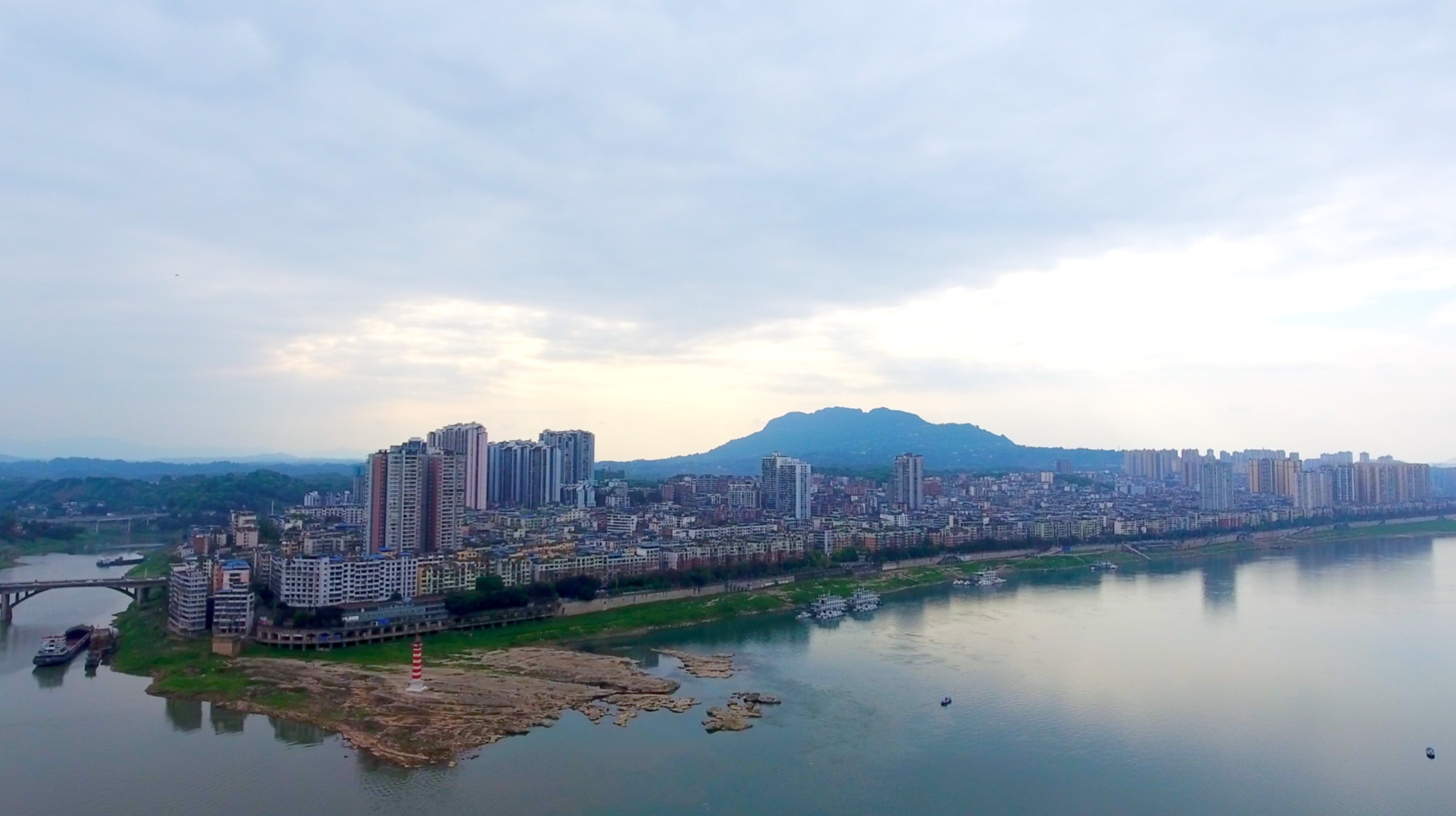 合江发布强降雨天气消息|强降雨|天气|合江县_新浪新闻