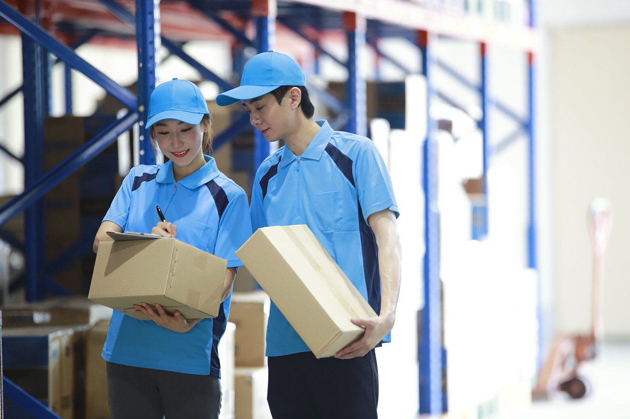 快递员用工需求最旺商务司机快递员月薪均过万