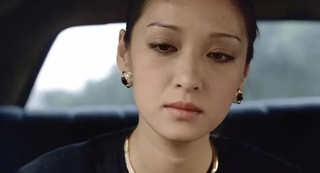 胡因梦一个即使跟林青霞合影也毫不逊色的女人