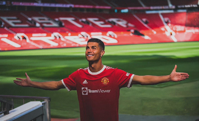 英超战报:C罗梅开二度助曼联登顶!阿森纳迎赛季首胜!休闲区蓝鸢梦想 - Www.slyday.coM 英超战报:C罗梅开二度助曼联登顶!阿森纳迎赛季首胜!休闲区蓝鸢梦想 - Www.slyday.coM