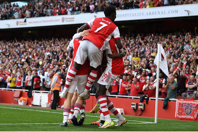 英超战报:C罗梅开二度助曼联登顶!阿森纳迎赛季首胜!休闲区蓝鸢梦想 - Www.slyday.coM 英超战报:C罗梅开二度助曼联登顶!阿森纳迎赛季首胜!休闲区蓝鸢梦想 - Www.slyday.coM