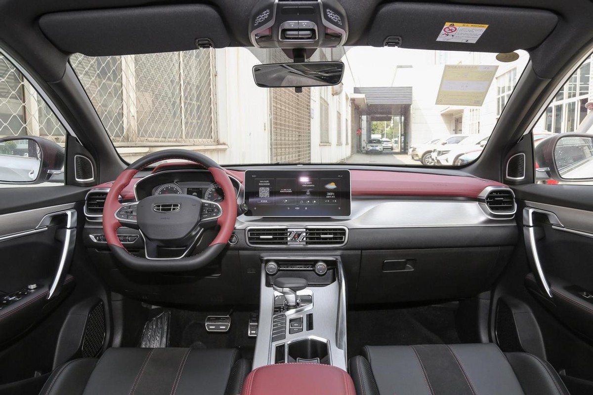 适合年轻人的8万级suv,吉利/奇瑞/宝骏,该选谁?