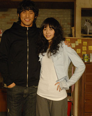 被搭档男星险些潜规则,对方早已有家室|许怡才|吴智昊|男演员_新浪