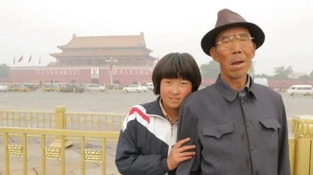 变形计主人公现状杨桐出道韩安冉三婚尚领兄已去世