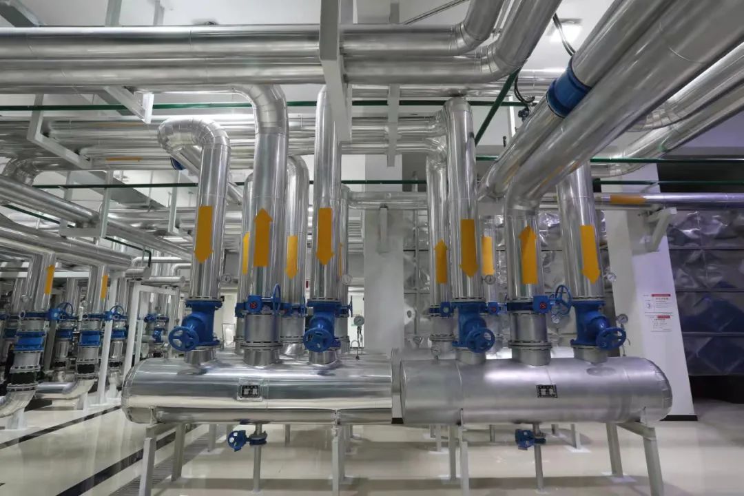 雄县鑫城小区人才家园换热站场景