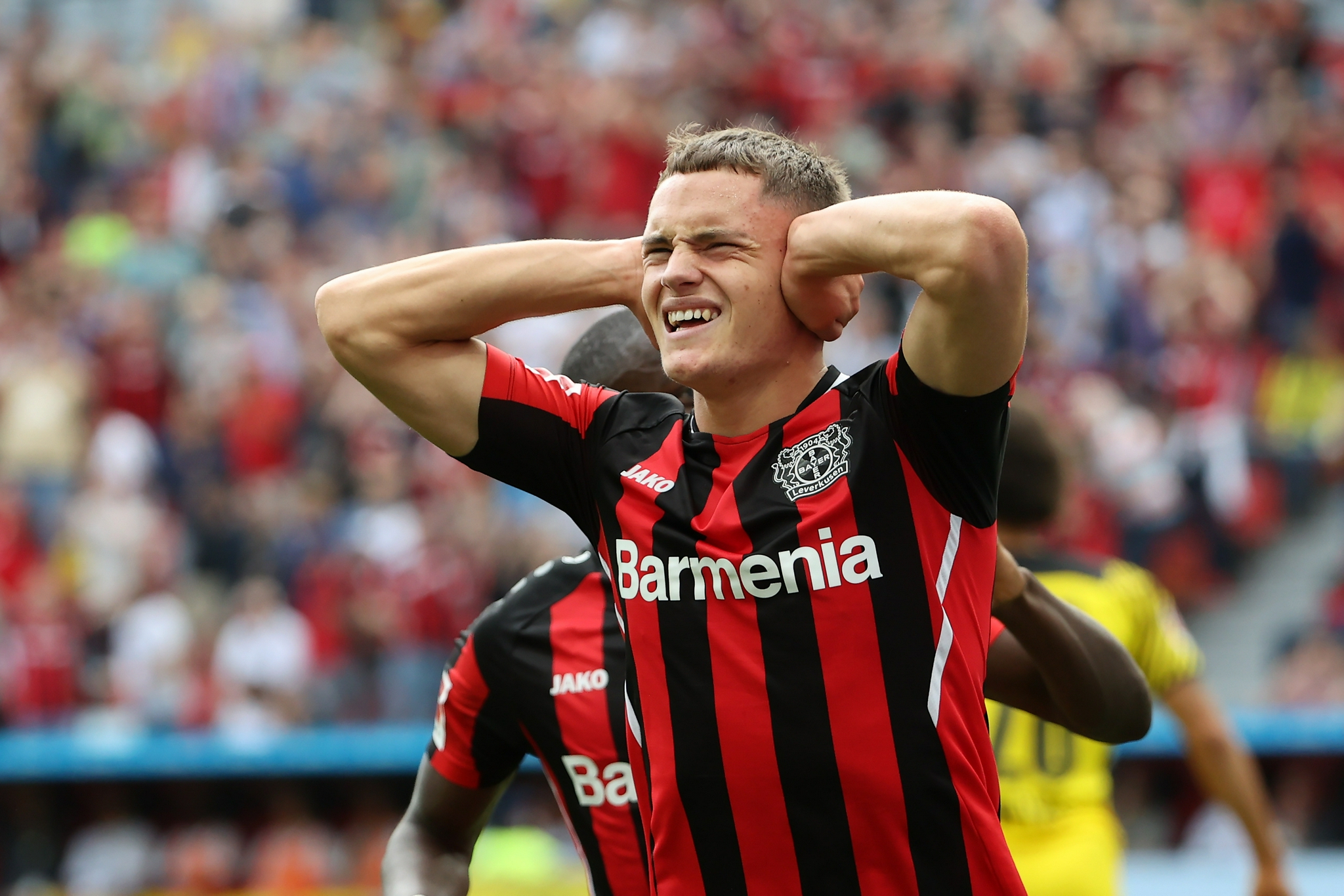 足球德甲多特蒙德胜勒沃库森