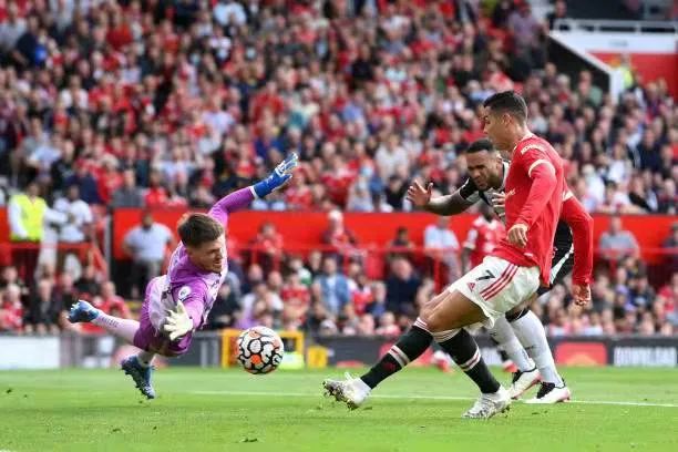 完美的首秀！C罗梅开二度后有多少人泪目？休闲区蓝鸢梦想 - Www.slyday.coM