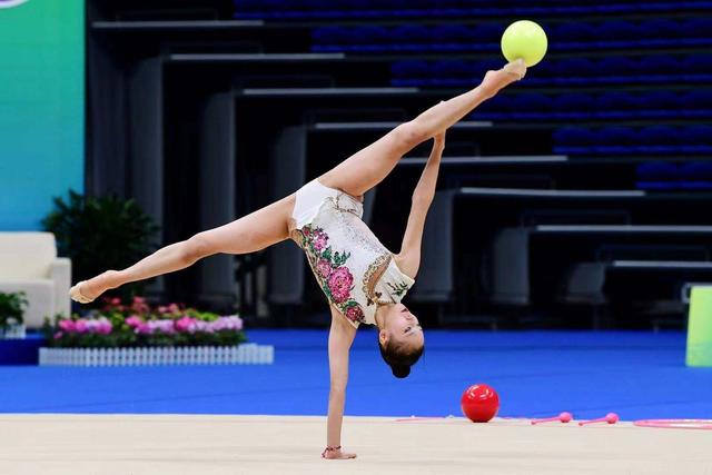 艺体摘铜有"秘诀"四年之后再冲金 西安姑娘王子露有梦待圆