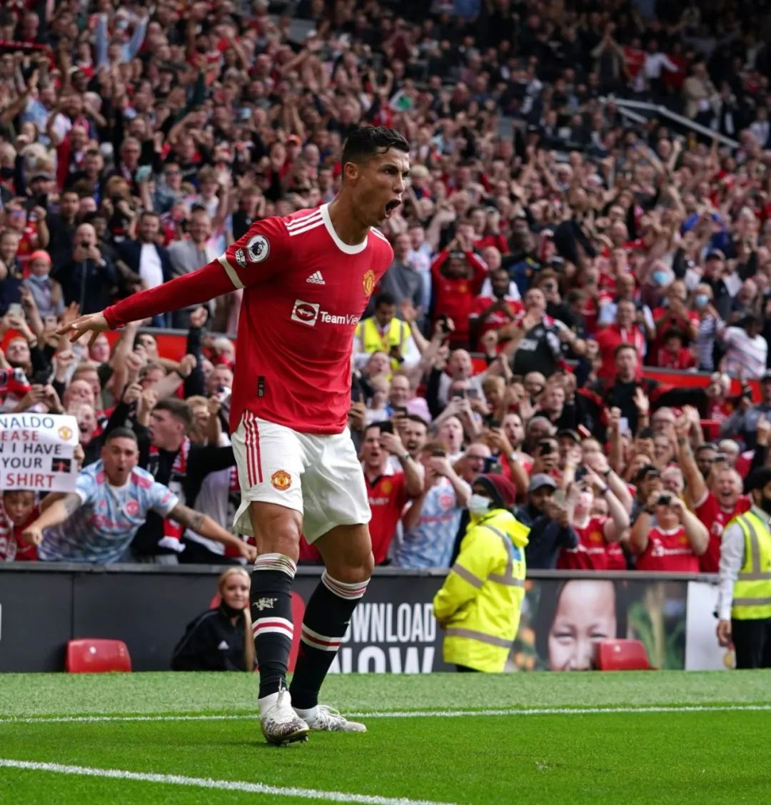 c罗曼联首秀图集