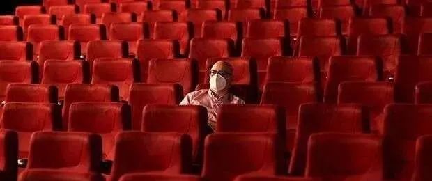 突发！福建莆田2天激增64例，2.5万人紧急隔离，多名小学生感染，最担心的事情发生了….休闲区蓝鸢梦想 - Www.slyday.coM