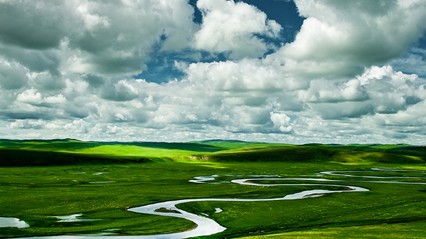 最宽虽只有五六米,但却犹如巨龙盘踞|河流|巨龙|大草原_新浪新闻
