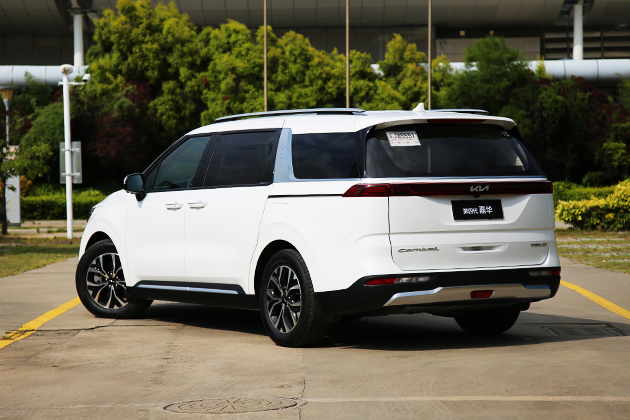 【原创】你们要的大尺寸美式mpv来了 国产起亚嘉华售28.89万起