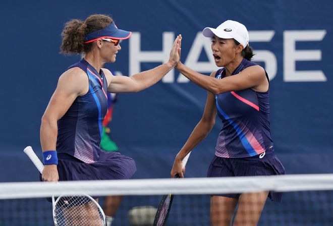 11连胜!张帅创造历史 豪取美网女双冠军 跪地庆祝第二座大满贯休闲区蓝鸢梦想 - Www.slyday.coM 11连胜!张帅创造历史 豪取美网女双冠军 跪地庆祝第二座大满贯休闲区蓝鸢梦想 - Www.slyday.coM