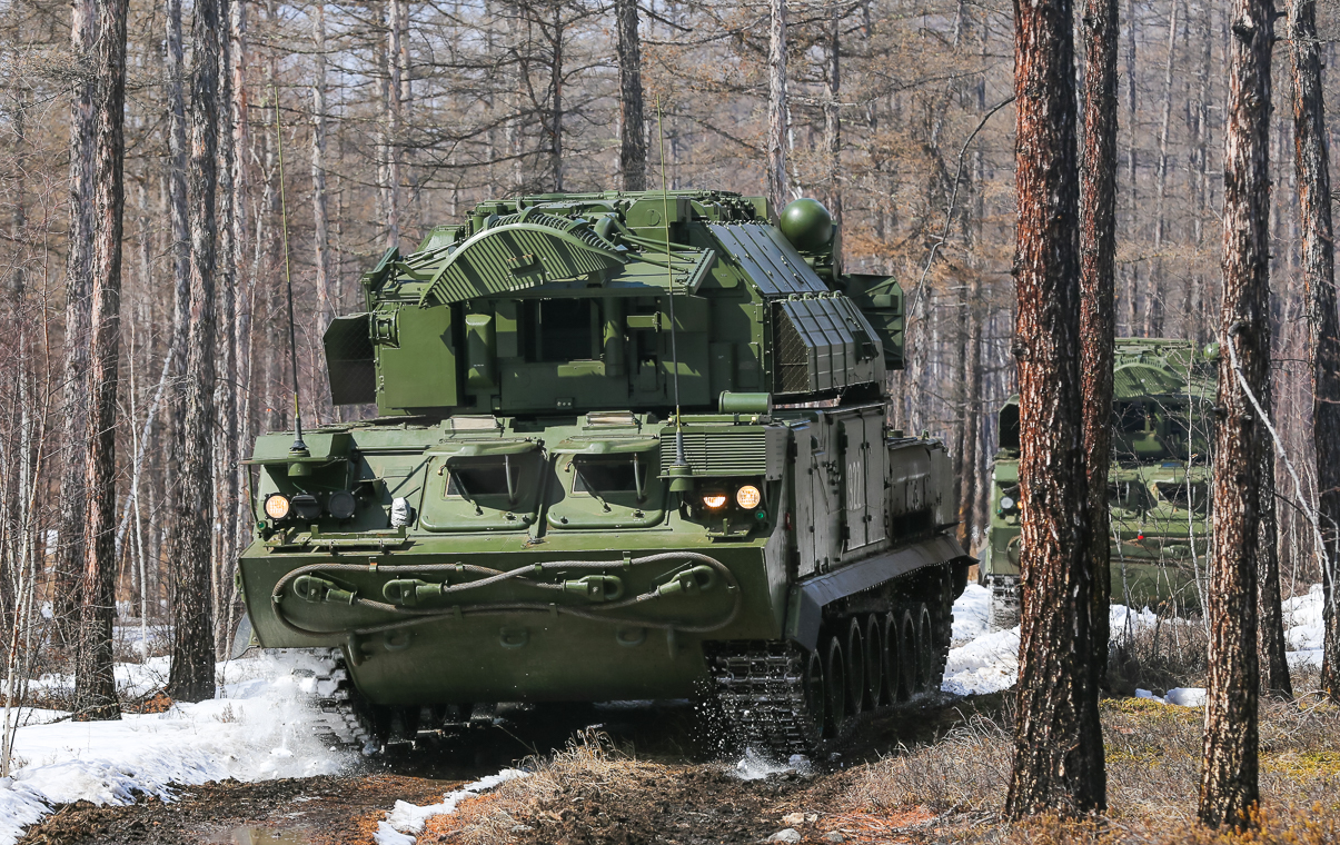 道尔m2防空系统登场,集中对付多个空中目标,是俄又一款利器!