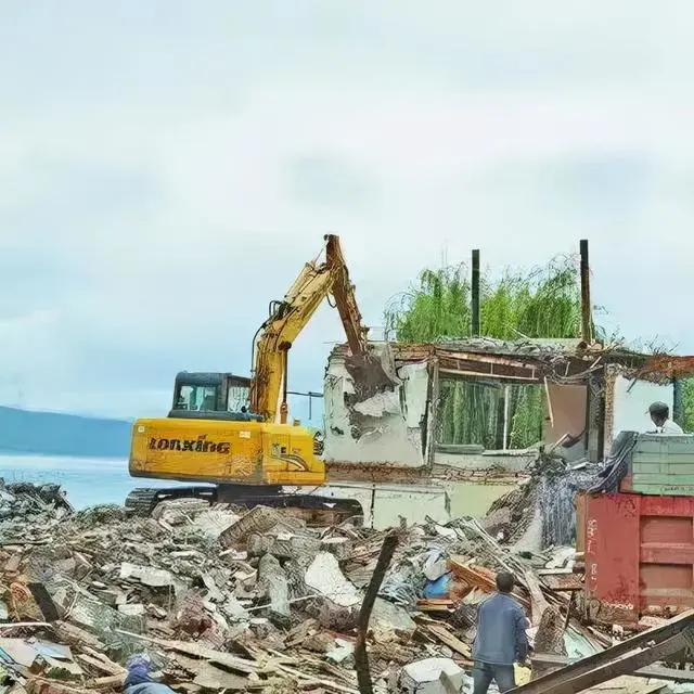 洱海拆了1806家客栈后，泸沽湖也没能逃过...休闲区蓝鸢梦想 - Www.slyday.coM