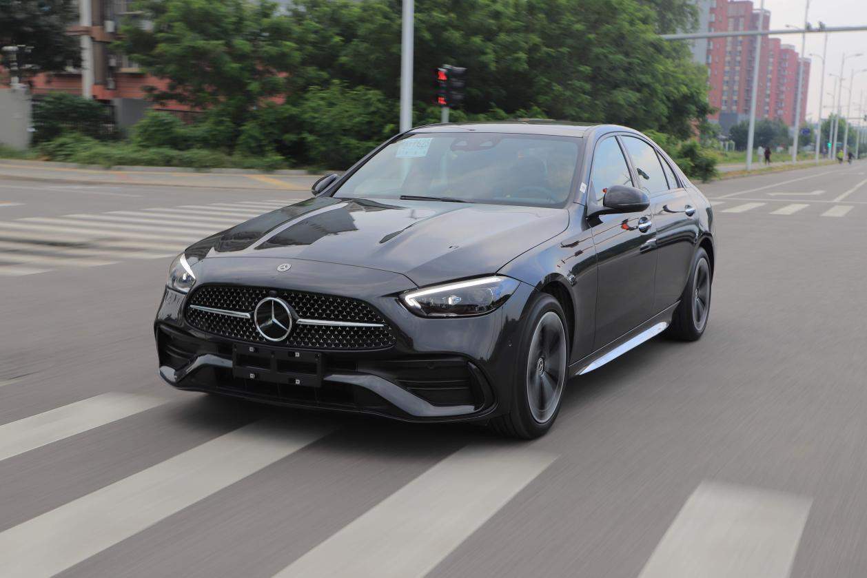 5t不再是短板?牛车网试驾全新一代奔驰c260l