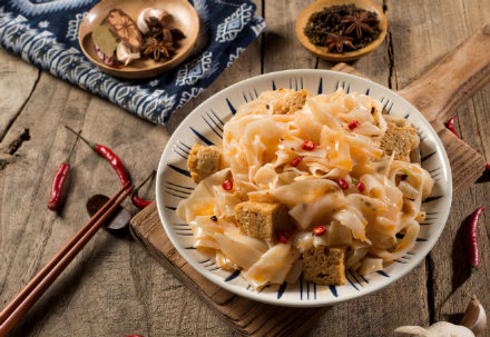 男子怀疑凉皮有罂粟报警一查还真有休闲区蓝鸢梦想 - Www.slyday.coM 男子怀疑凉皮有罂粟报警一查还真有休闲区蓝鸢梦想 - Www.slyday.coM