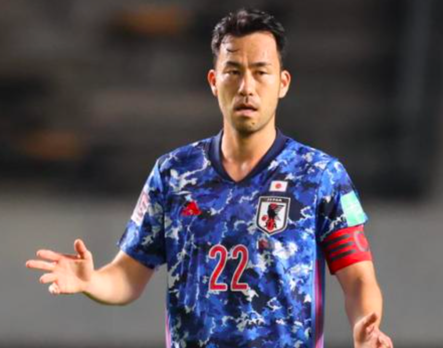 效力于桑普多利亚队的日本国脚,日本队的队长吉田麻也为球队破门