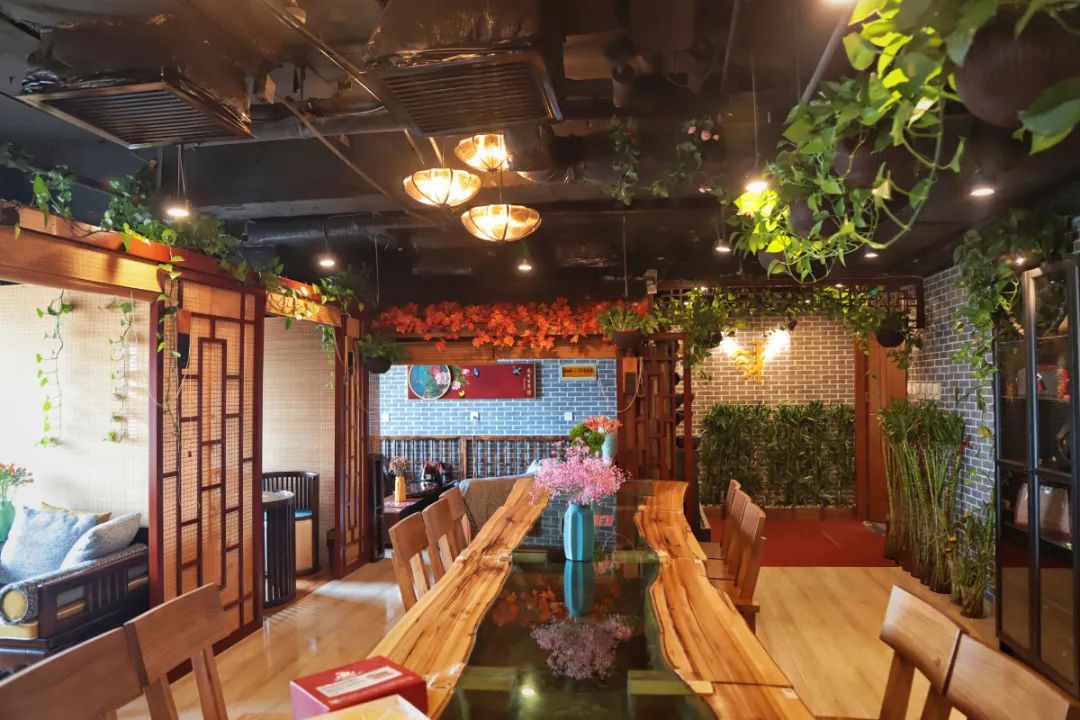 人均15元这家藏在和平区的古风甜品店实在太美了慕斯蛋糕手冲咖啡健康