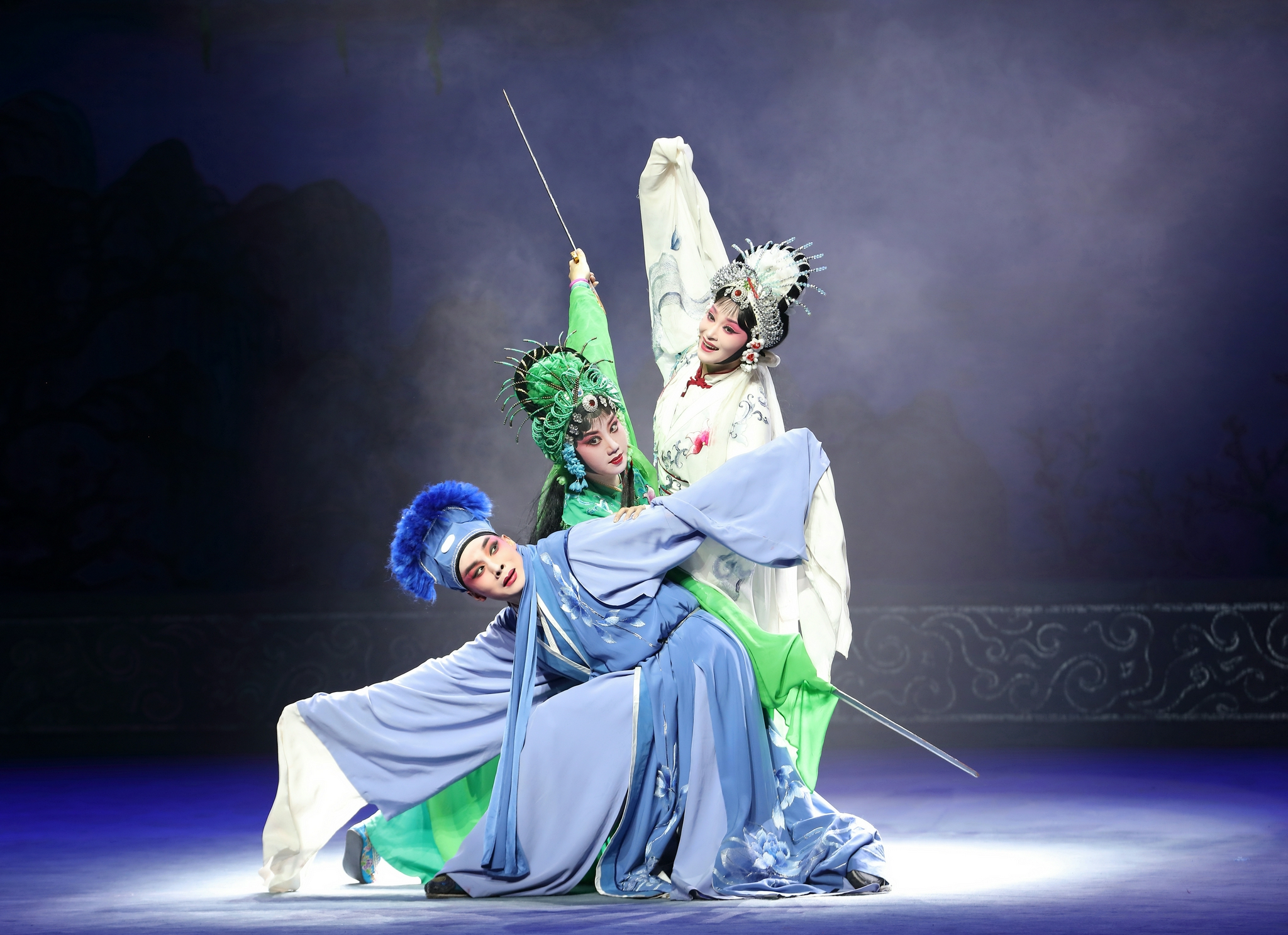 婺剧青春版《白蛇传》.浙江婺剧艺术研究院供图