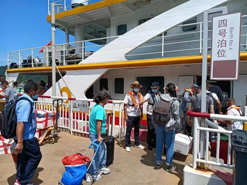 17级以上超强台风“灿都”逼近！ 温州南麂岛紧急撤离游客374名休闲区蓝鸢梦想 - Www.slyday.coM