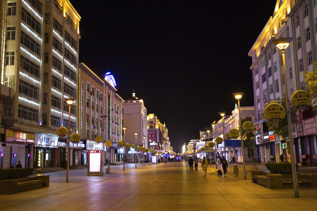 中俄双子城,北国养生地,漫步在黑河中央商业步行街