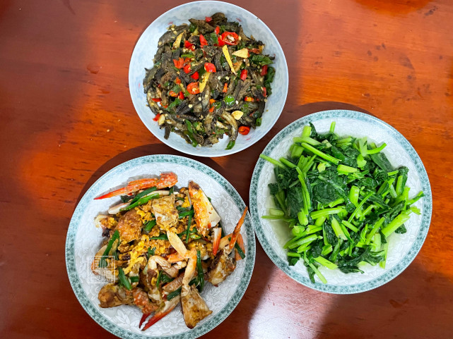 晒了晒我家一周七天的晚餐，在朋友圈走红，网友：想去你家做客休闲区蓝鸢梦想 - Www.slyday.coM