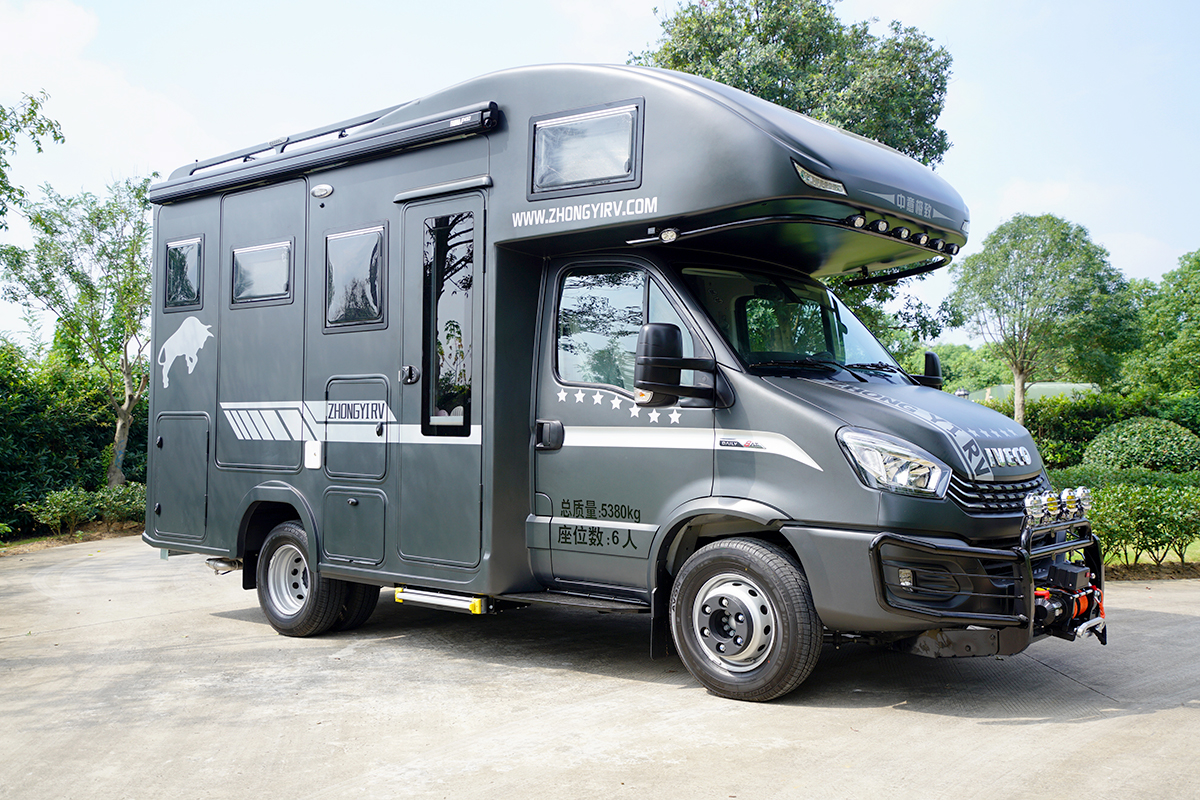 空中露台拓展卫生间2022款中意极致双拓展专业版房车