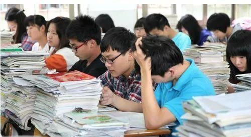 新高考模式或将迎来“新变化”,3+1+2改为3+2+1,高考生需了解!休闲区蓝鸢梦想 - Www.slyday.coM 新高考模式或将迎来“新变化”,3+1+2改为3+2+1,高考生需了解!休闲区蓝鸢梦想 - Www.slyday.coM