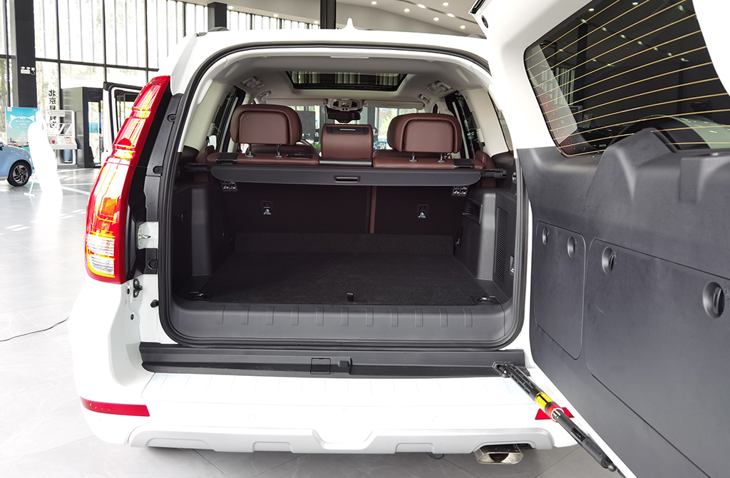 外观小改/配置升级 到店实拍2022款哈弗h9