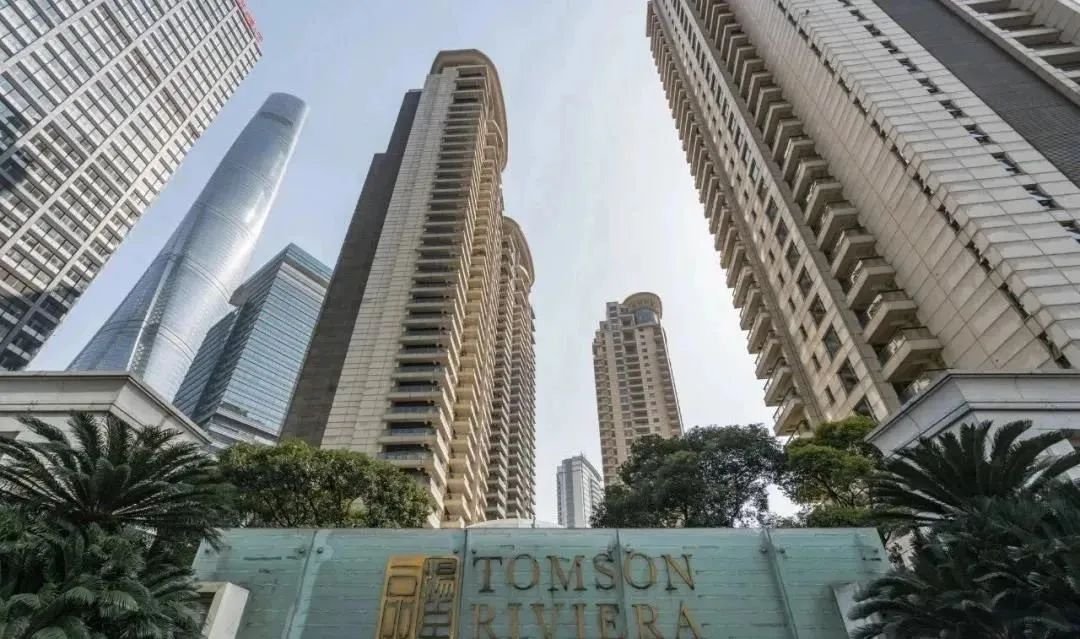 2020年05月01日,汤臣一品建面约767㎡样板房开放,6月初样板房房源显示