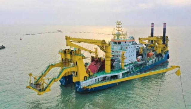 1小时挖泥6000立方,中国这一大国重器太牛了!南海造岛不是梦