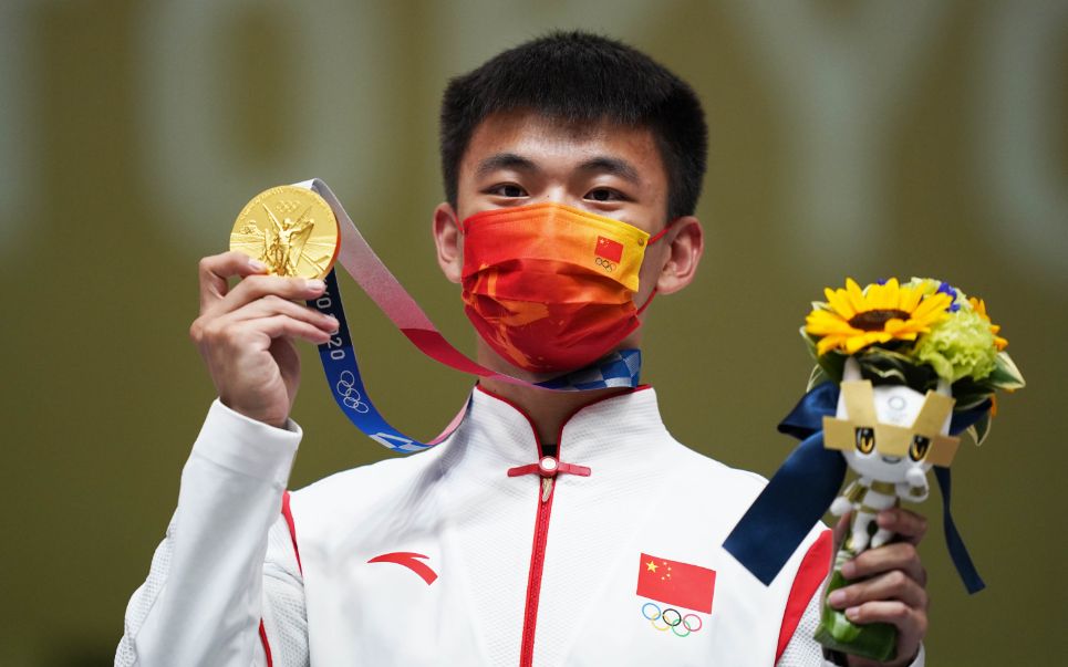 张常鸿夺得东京奥运会男子50米步枪三姿金牌。资料图/新华社