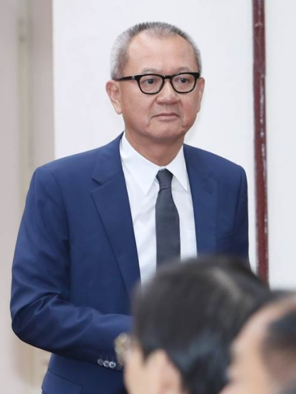 关之琳前夫陈泰铭近况曝光被曝身家上百亿一瓶洋酒价值7千万