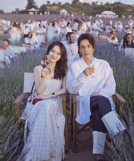 李承铉一家三口亲子装现身!6岁lucky眼神杀超像戚薇,细腿吸睛了休闲区蓝鸢梦想 - Www.slyday.coM